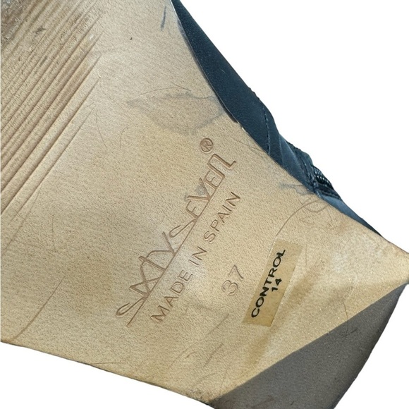 Open tow black Sixtyseven boots size EU 37 with silver details lather sole - Picture 4 of 4